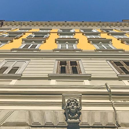 Italy Vacation Rental Триест Екстериор снимка